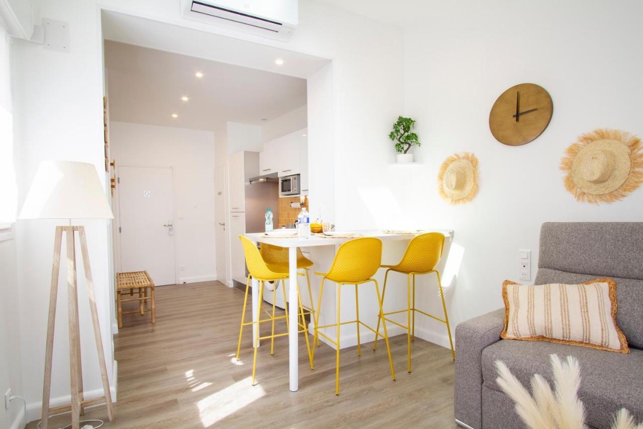 Soleil D'Ete - Netflix & Wifi - Balcon - Climatisation - Parking Gratuit - Check-In 24H24 - Emplacement Velos - Goodmarning Châlons-en-Champagne Exterior foto